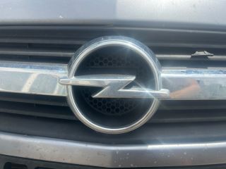 bontott OPEL MERIVA A Hűtőrács