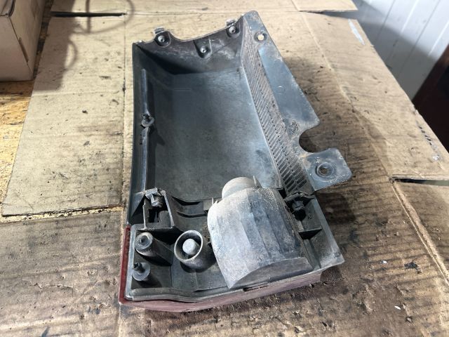 bontott OPEL MERIVA A Jobb Alsó Hátsó Lámpa