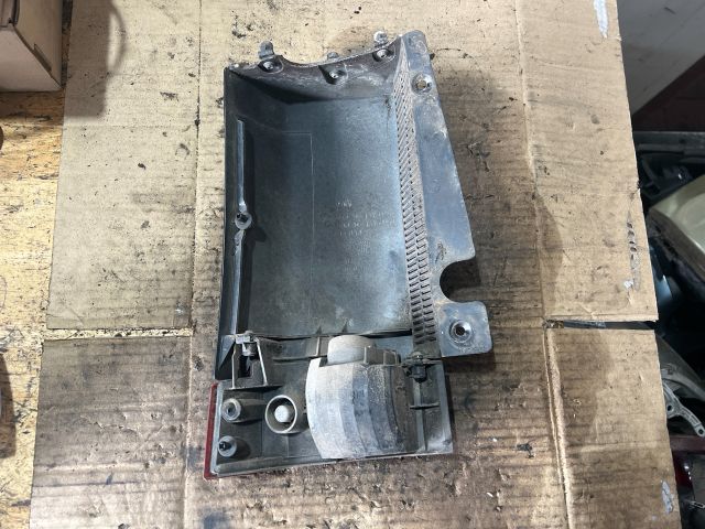 bontott OPEL MERIVA A Jobb Alsó Hátsó Lámpa