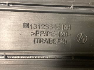 bontott OPEL MERIVA A Jobb B Oszlop Burkolat