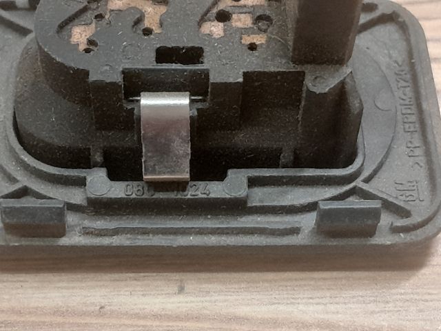 bontott OPEL MERIVA A Jobb első Ablakemelő Kapcsoló