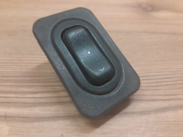 bontott OPEL MERIVA A Jobb első Ablakemelő Kapcsoló