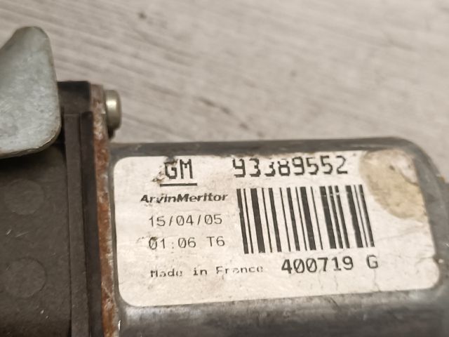 bontott OPEL MERIVA A Jobb első Ablakemelő Szerkezet (Elektromos)
