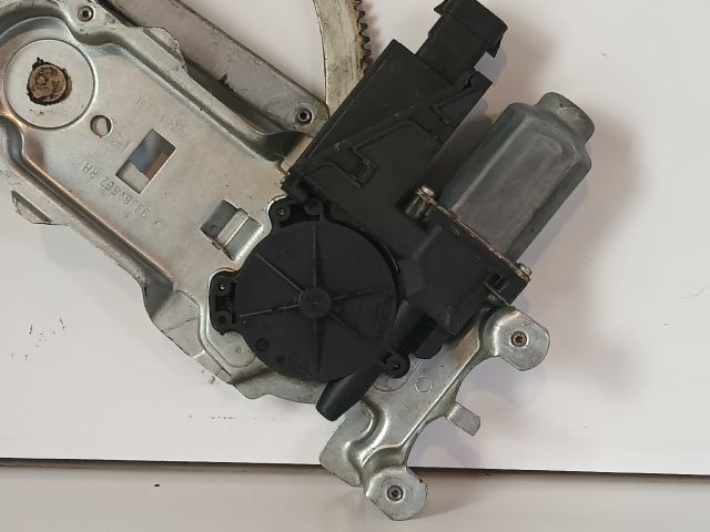 bontott OPEL MERIVA A Jobb első Ablakemelő Szerkezet (Elektromos)