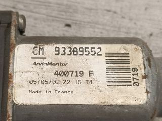 bontott OPEL MERIVA A Jobb első Ablakemelő Szerkezet (Elektromos)