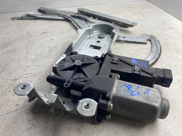 bontott OPEL MERIVA A Jobb első Ablakemelő Szerkezet (Elektromos)