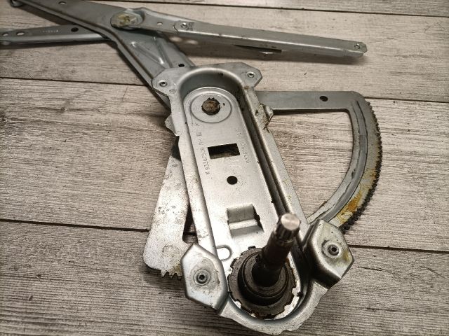 bontott OPEL MERIVA A Jobb első Ablakemelő Szerkezet (Mechanikus)