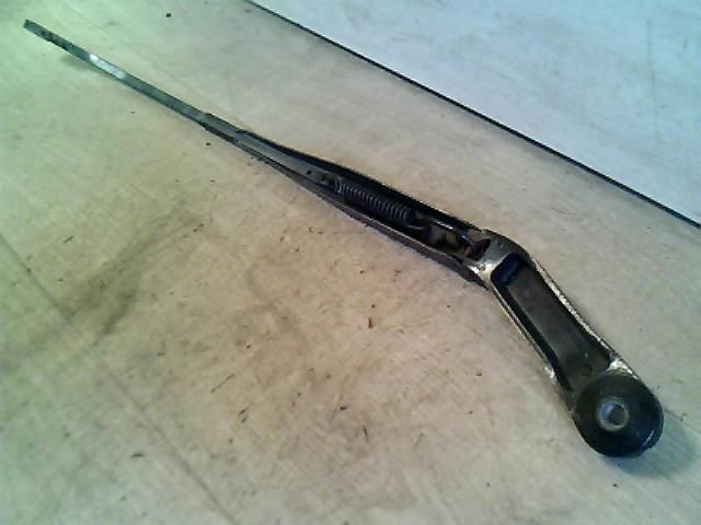 bontott OPEL MERIVA A Jobb első Ablaktörlő Kar