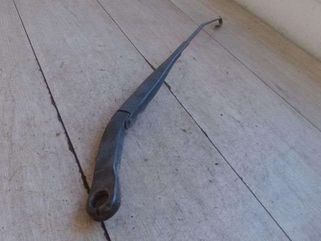 bontott OPEL MERIVA A Jobb első Ablaktörlő Kar