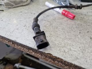 bontott OPEL MERIVA A Jobb első ABS Jeladó