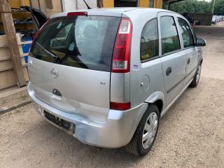 bontott OPEL MERIVA A Jobb első Ajtó Kárpit