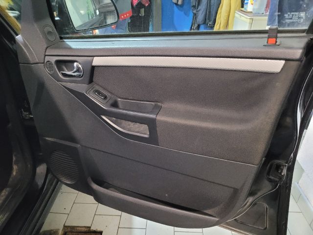 bontott OPEL MERIVA A Jobb első Ajtó Kárpit