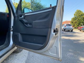 bontott OPEL MERIVA A Jobb első Ajtó (Üres lemez)