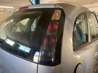 bontott OPEL MERIVA A Jobb első Ajtóhatároló