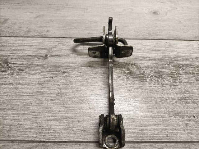 bontott OPEL MERIVA A Jobb első Ajtóhatároló