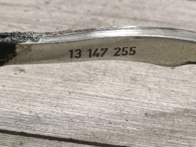 bontott OPEL MERIVA A Jobb első Ajtóhatároló