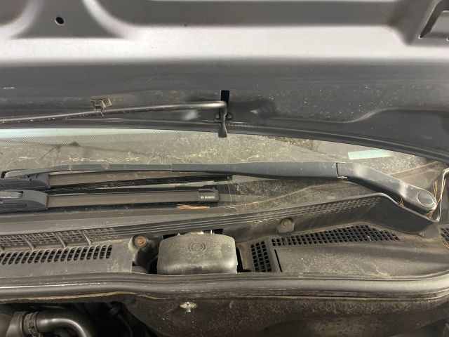 bontott OPEL MERIVA A Jobb első Ajtóhatároló