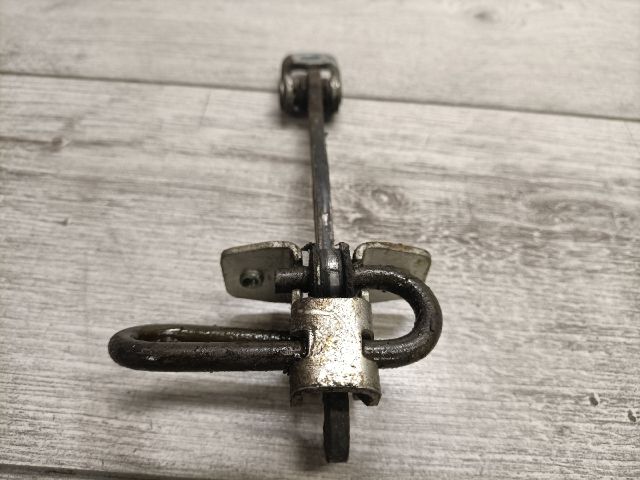 bontott OPEL MERIVA A Jobb első Ajtóhatároló