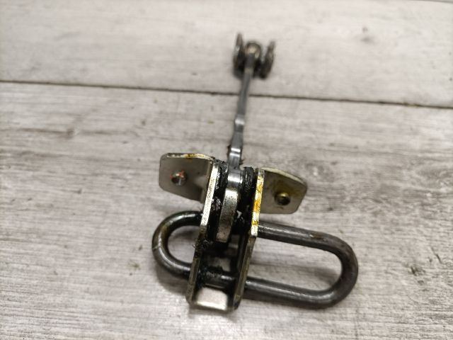 bontott OPEL MERIVA A Jobb első Ajtóhatároló