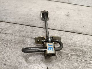 bontott OPEL MERIVA A Jobb első Ajtóhatároló