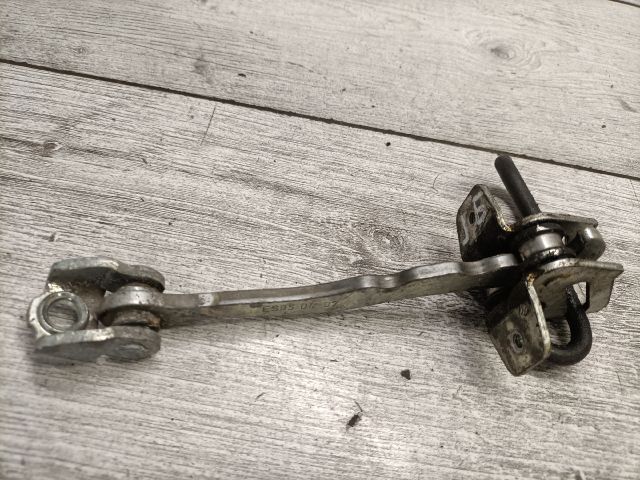 bontott OPEL MERIVA A Jobb első Ajtóhatároló