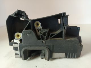 bontott OPEL MERIVA A Jobb első Ajtózár