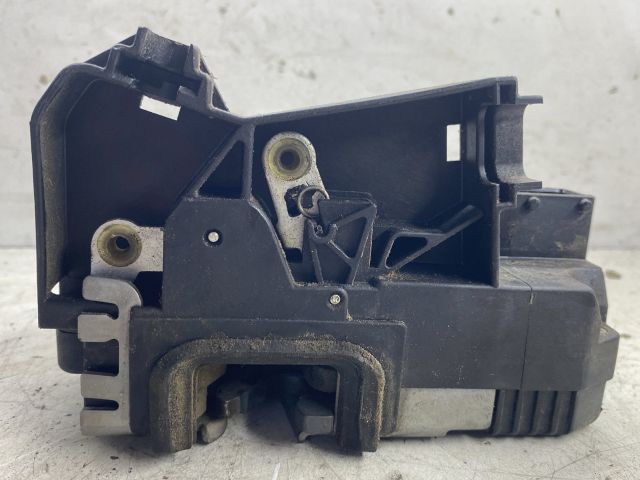 bontott OPEL MERIVA A Jobb első Ajtózár