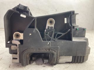 bontott OPEL MERIVA A Jobb első Ajtózár