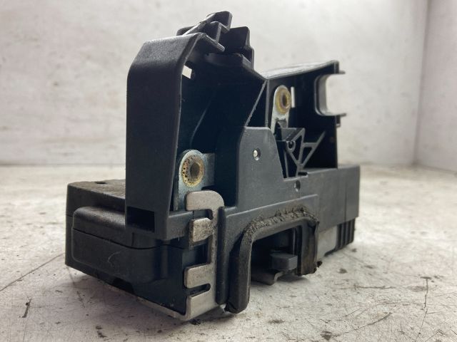 bontott OPEL MERIVA A Jobb első Ajtózár