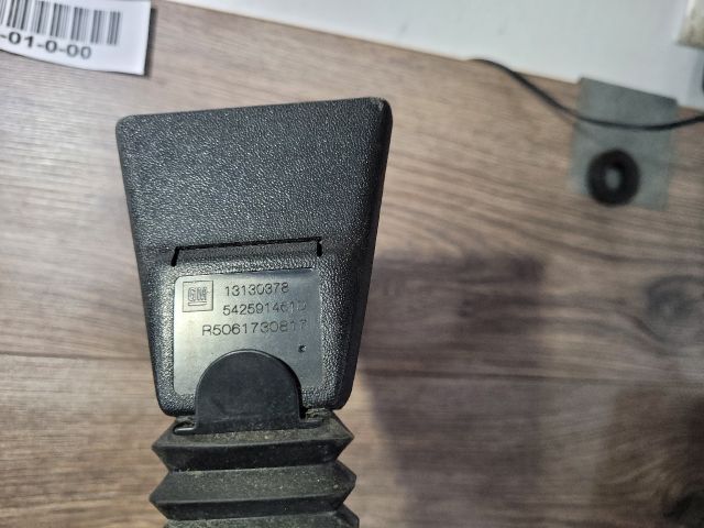 bontott OPEL MERIVA A Jobb első Biztonsági Öv Csat