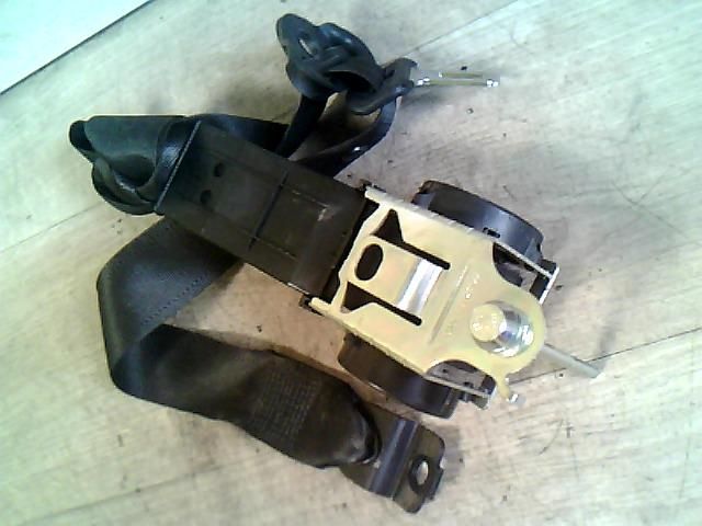 bontott OPEL MERIVA A Jobb első Biztonsági Öv