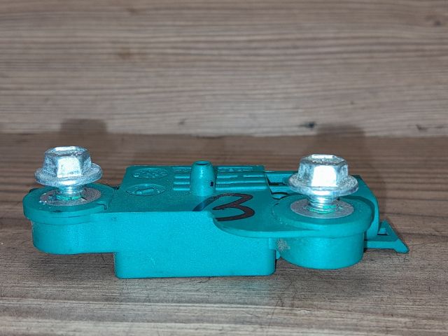 bontott OPEL MERIVA A Jobb első Oldal Ütközés Érzékelő