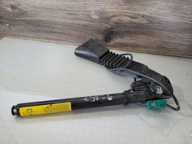 bontott OPEL MERIVA A Jobb első Övfeszítő