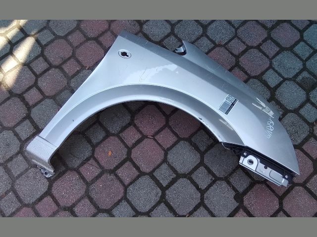 bontott OPEL MERIVA A Jobb első Sárvédő