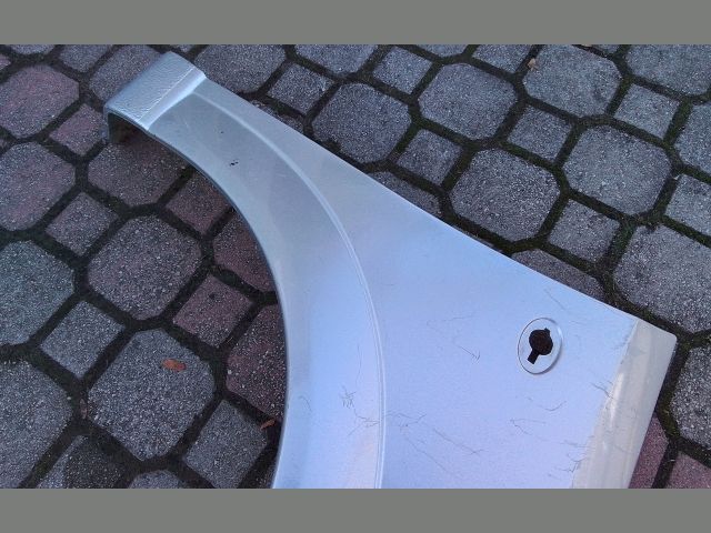 bontott OPEL MERIVA A Jobb első Sárvédő