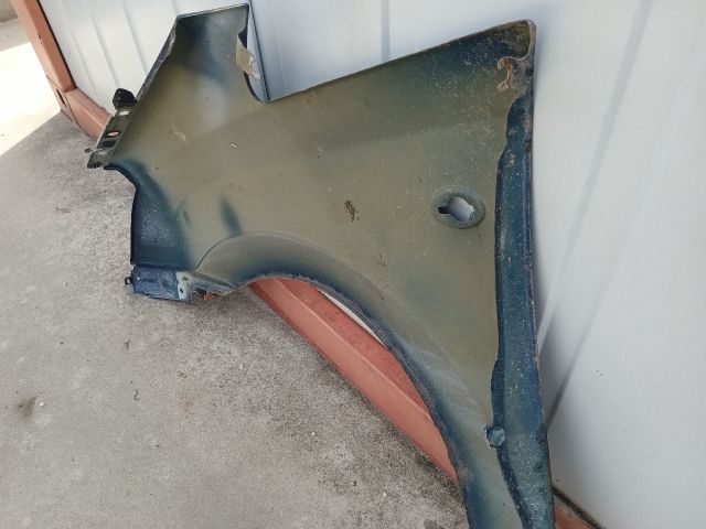 bontott OPEL MERIVA A Jobb első Sárvédő