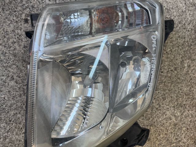 bontott OPEL MERIVA A Jobb Fényszóró