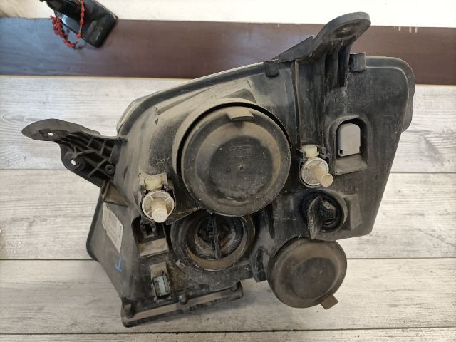 bontott OPEL MERIVA A Jobb Fényszóró