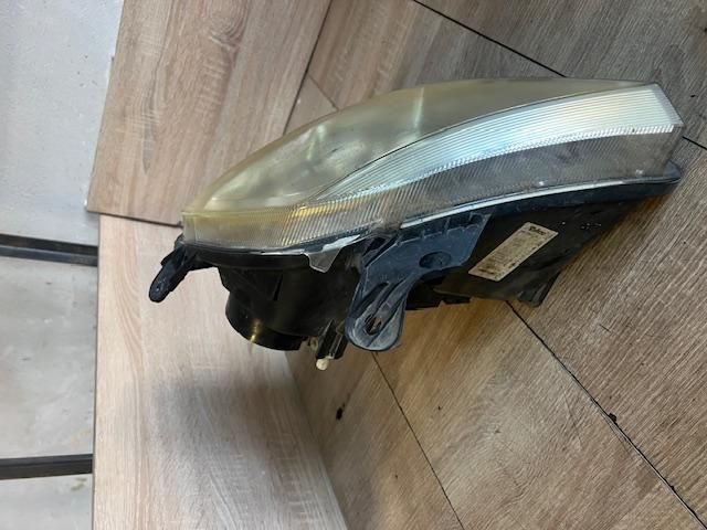 bontott OPEL MERIVA A Jobb Fényszóró