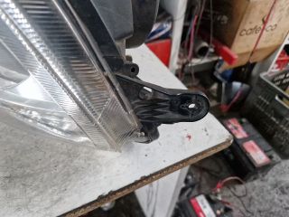 bontott OPEL MERIVA A Jobb Fényszóró