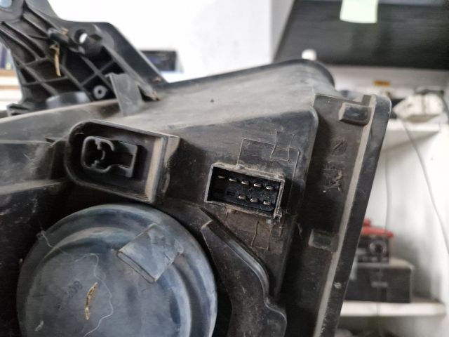 bontott OPEL MERIVA A Jobb Fényszóró