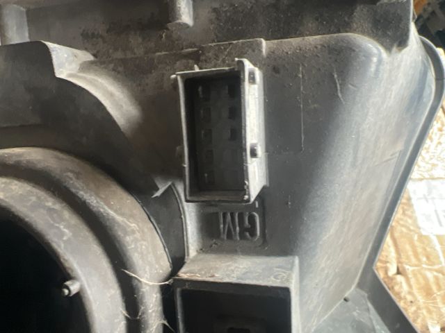 bontott OPEL MERIVA A Jobb Fényszóró