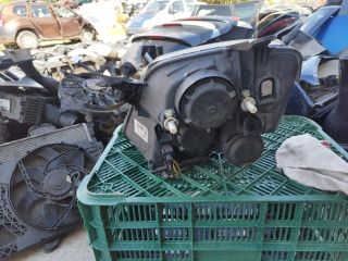 bontott OPEL MERIVA A Jobb Fényszóró