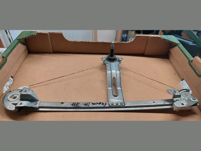 bontott OPEL MERIVA A Jobb hátsó Ablakemelő Szerkezet (Mechanikus)