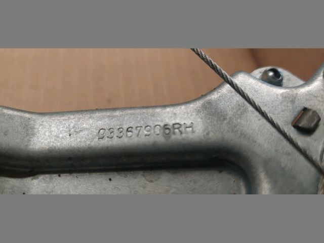 bontott OPEL MERIVA A Jobb hátsó Ablakemelő Szerkezet (Mechanikus)