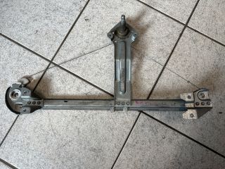 bontott OPEL MERIVA A Jobb hátsó Ablakemelő Szerkezet (Mechanikus)