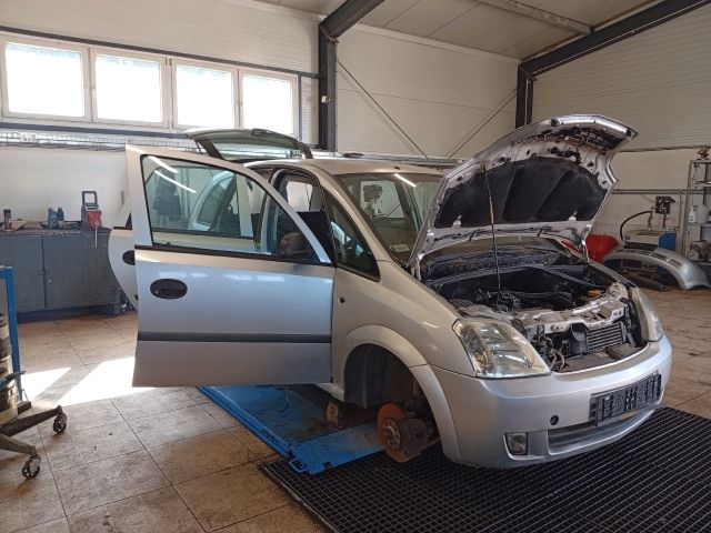 bontott OPEL MERIVA A Jobb hátsó Ajtóhatároló