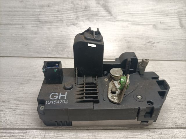 bontott OPEL MERIVA A Jobb hátsó Ajtózár