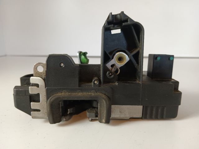 bontott OPEL MERIVA A Jobb hátsó Ajtózár