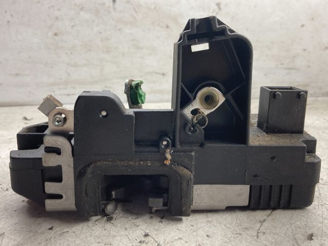 bontott OPEL MERIVA A Jobb hátsó Ajtózár